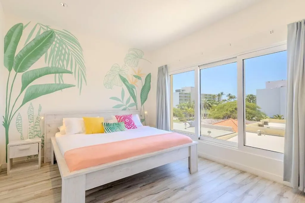 Apartment Luxury Ocean Views Condo In Palm Beach