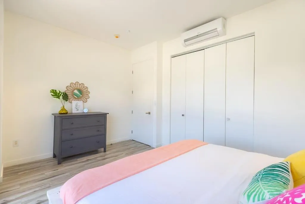 Lägenhet Luxury Ocean Views Condo In Palm Beach