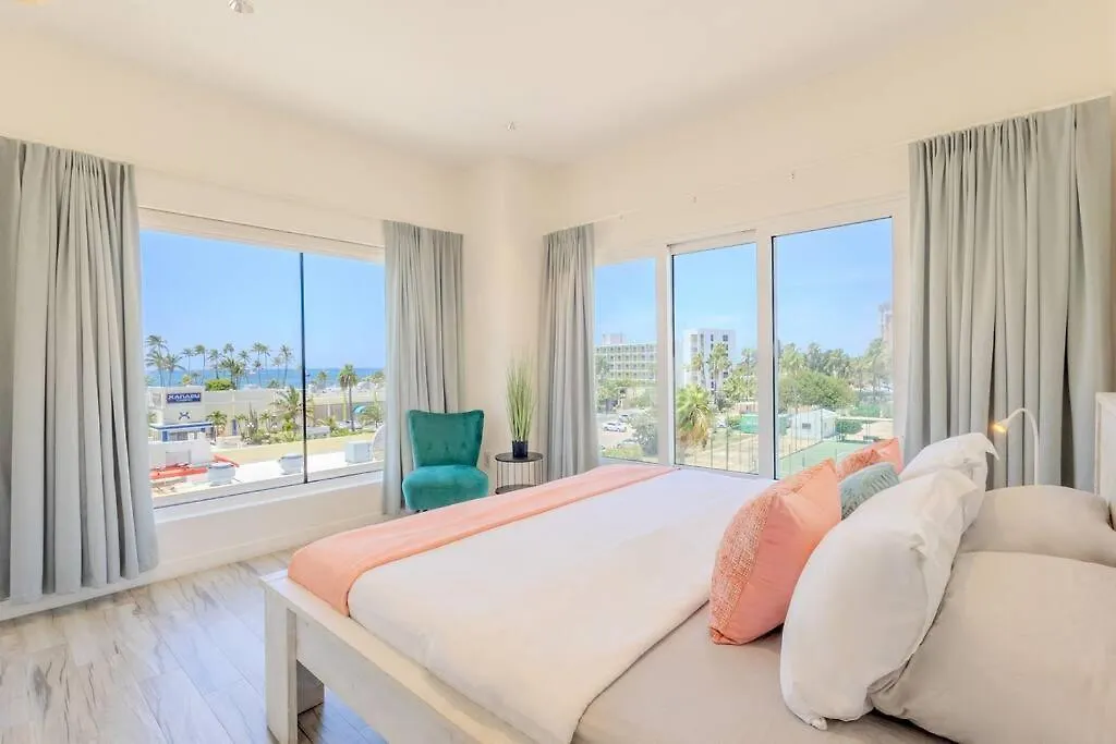 Luxury Ocean Views Condo In Palm Beach Aruba